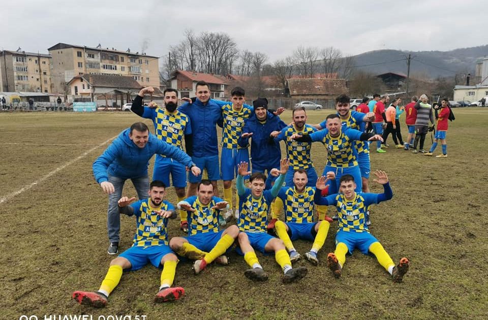 CSO(MINERUL)ANINA II SPULBERA PE CEI DE LA FC NERA BOGODINT!!!