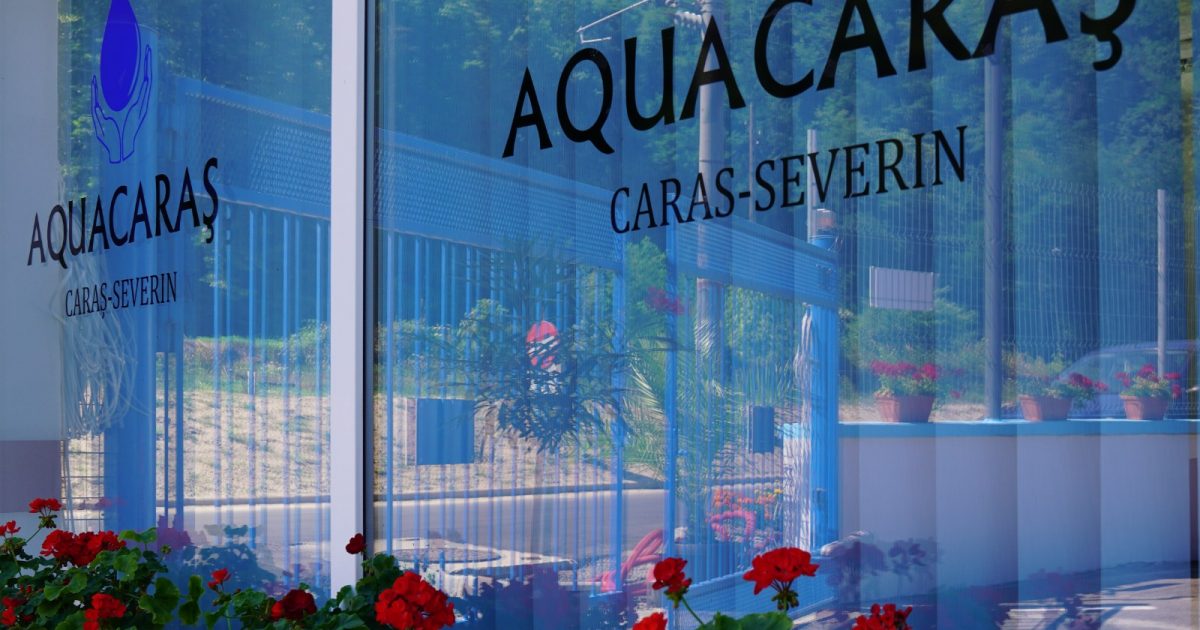 AQUACARAS SE EXTINDE SPECTACULOS!