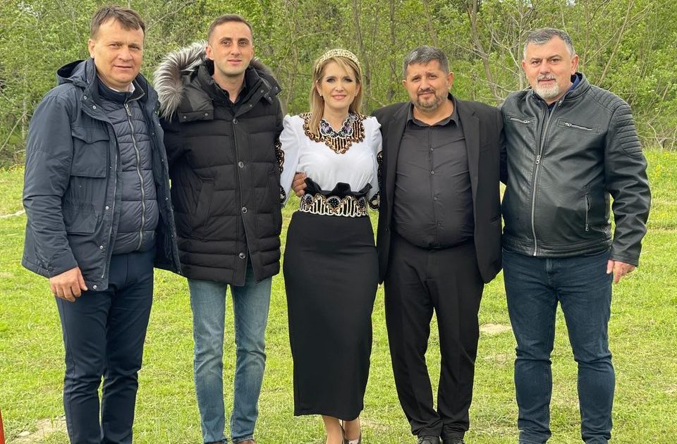ZERVESTI-SARBATOAREA NARCISELOR!