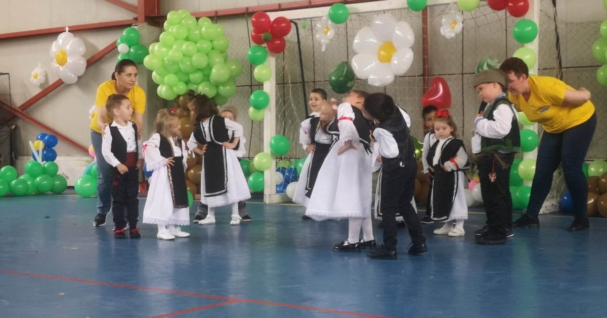 Moldova Noua-“Festivalul prieteniei”