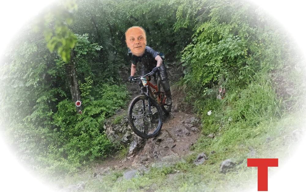 Metal Enduro Resita-nebunie pe doua roti!