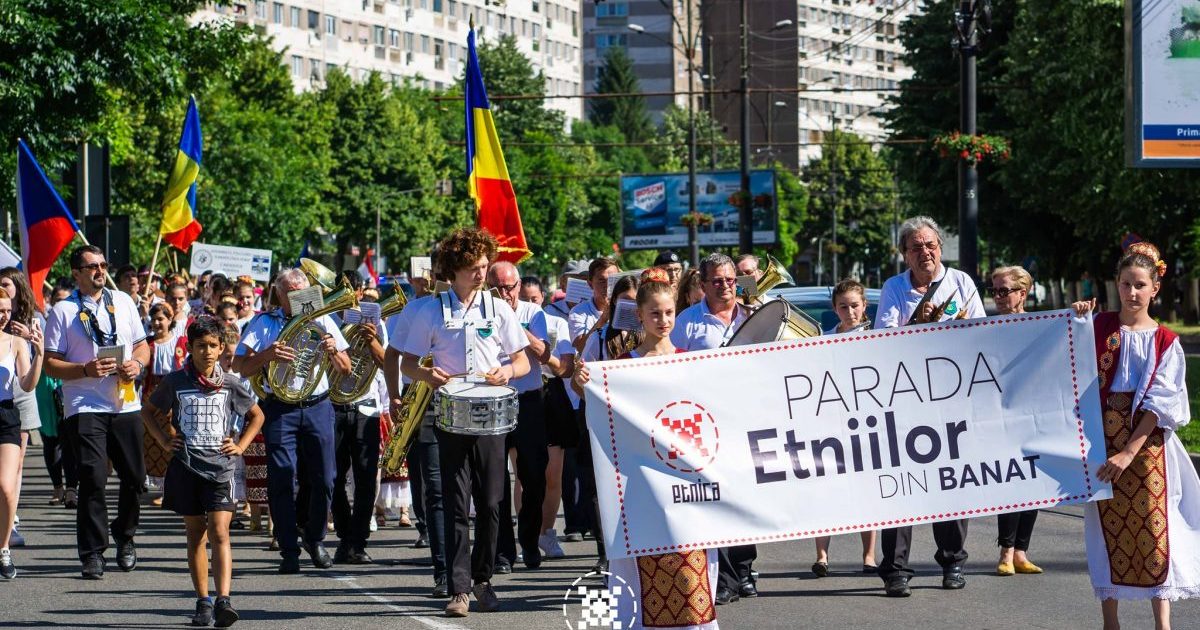 INCEPE FESTIVALUL ETNICA-SARBATOAREA RESITEI!