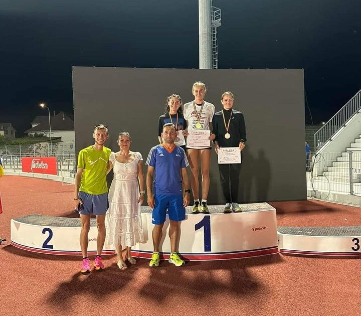 CARANSEBES-Adela Dumitrescu, performanță impresionantă: medalie de aur și medalie de bronz la Campionatul Național
