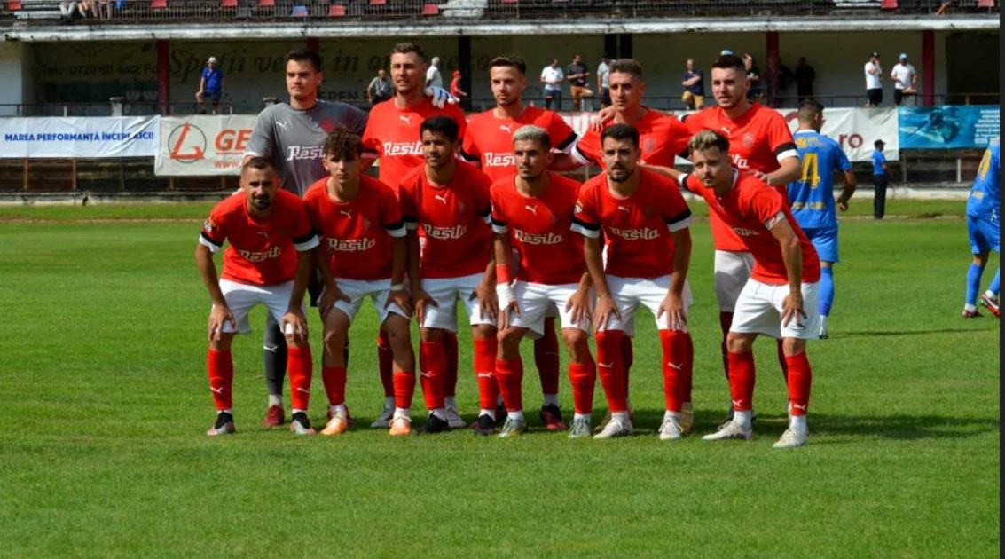 Debut Amărât pentru CSM Reșița: Unirea Slobozia Câștigă Cu Noroc în Liga 2!