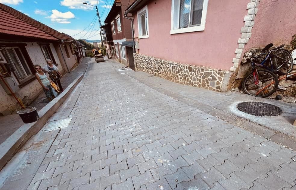 RESITA-Modernizarea Străzilor din Mociur – O Schimbare Majoră Pentru Cartier