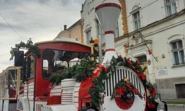 Magia Sărbătorilor prinde viață în Caransebeș