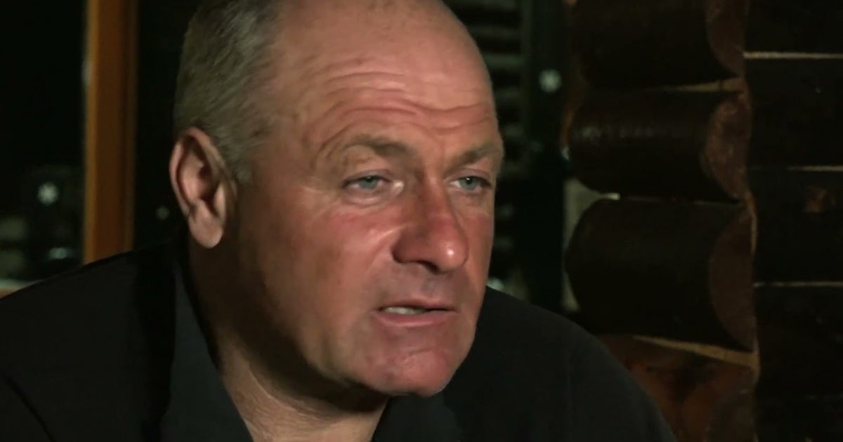 C.J. CARAS-SEVERIN! ROMEO DUNCA E FOC SI PARA! MULT FOC SI MULTA PARA!