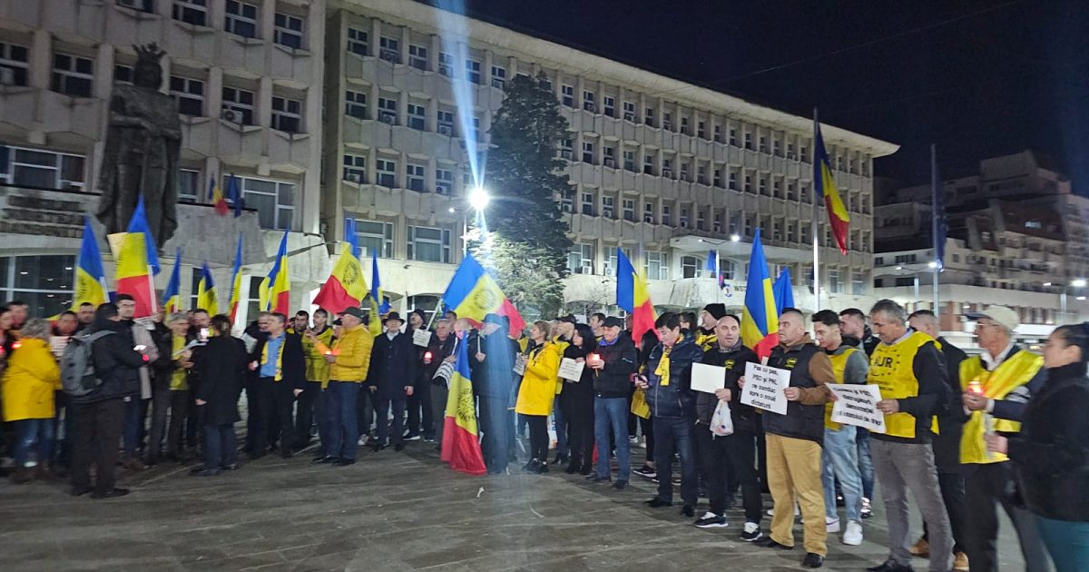 AUR: COMASAREA ALEGERILOR= MOARTEA DEMOCRATIEI!