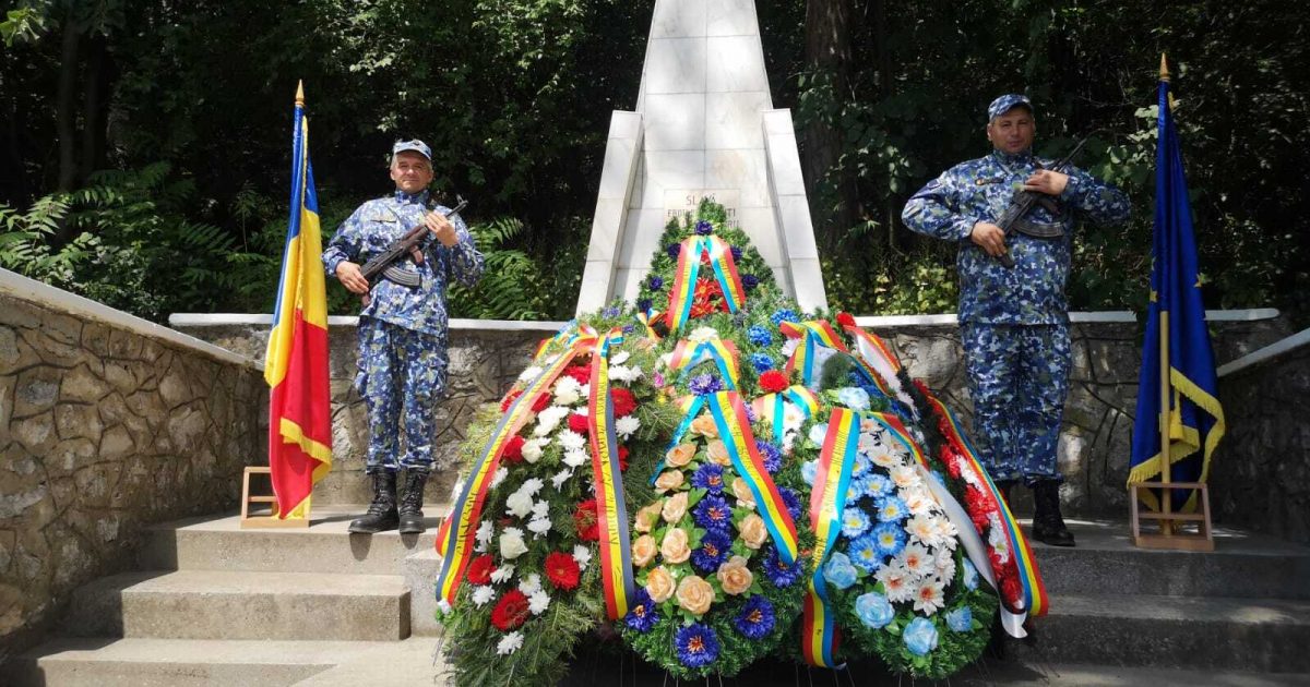 Ziua Eroilor, comemorată în Moldova Nouă