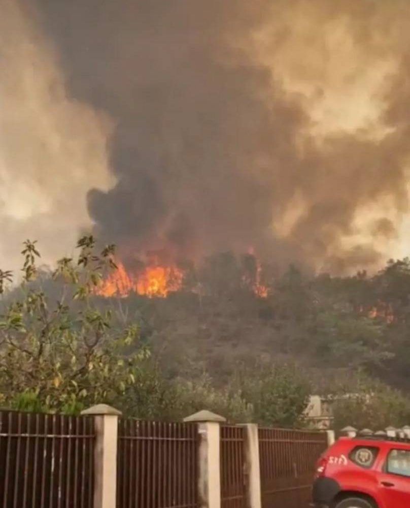 RESITA.ALERTA DE GRADUL ZERO! INCENDIU IMENS LA PORTILE ORASULUI!