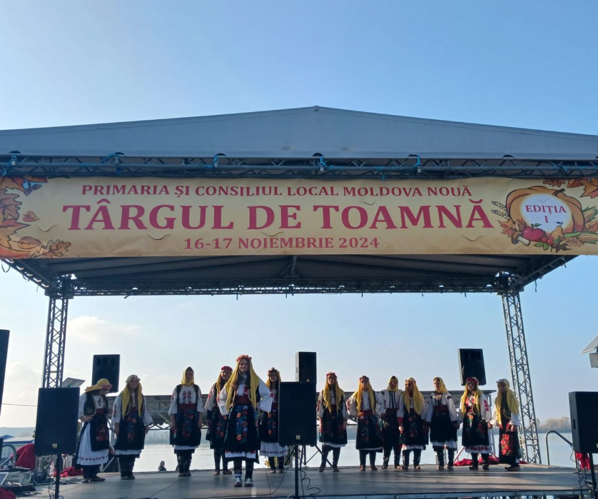 Belșugurile toamnei, celebrate cu fast la Târgul de Toamnă din Moldova Nouă