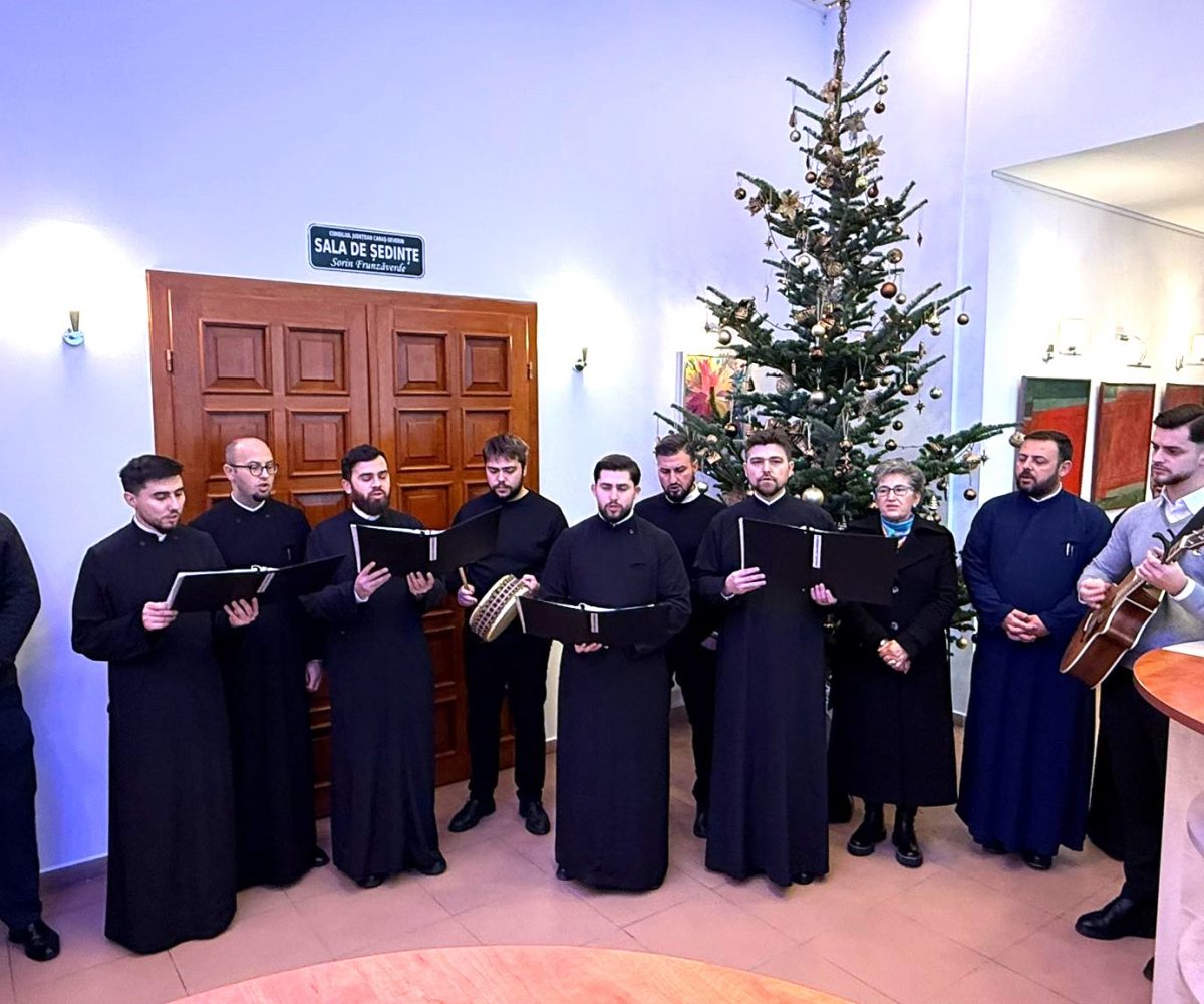 Magia colindelor la Consiliul Județean Caraș-Severin