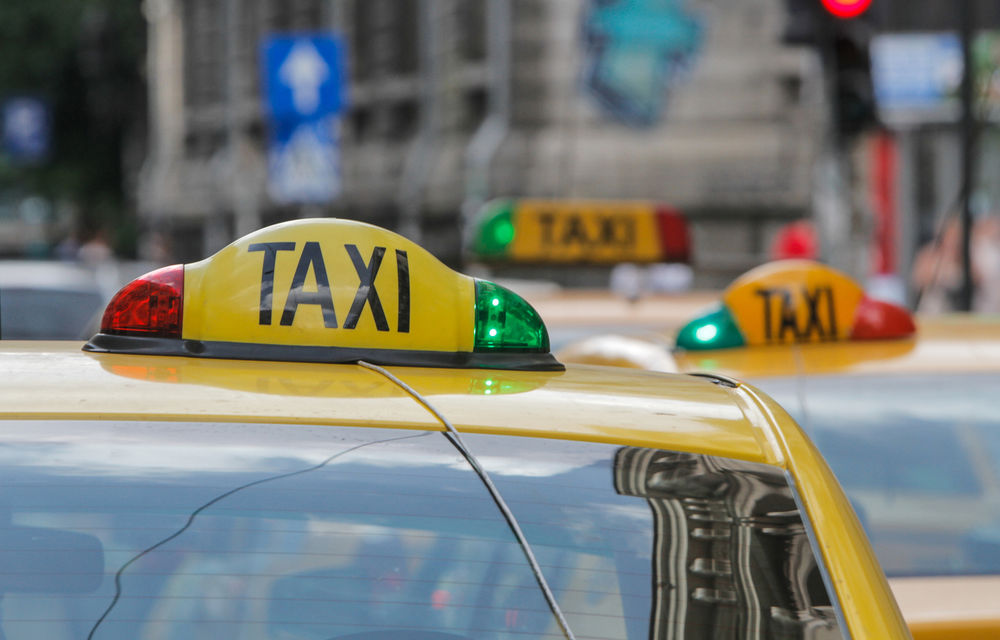 Tarife noi la taxi: ce ne-a pregătit Consiliul Local din Caransebeș?