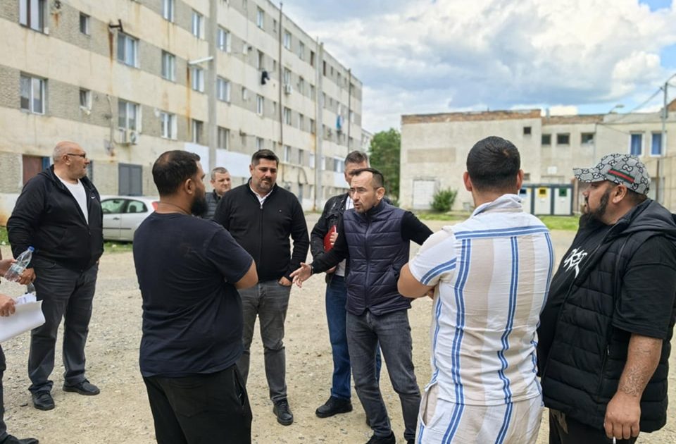 Primarul Adrian Torma ascultă vocea orașului! Trei zile de dialog direct cu cetățenii din Moldova Nouă