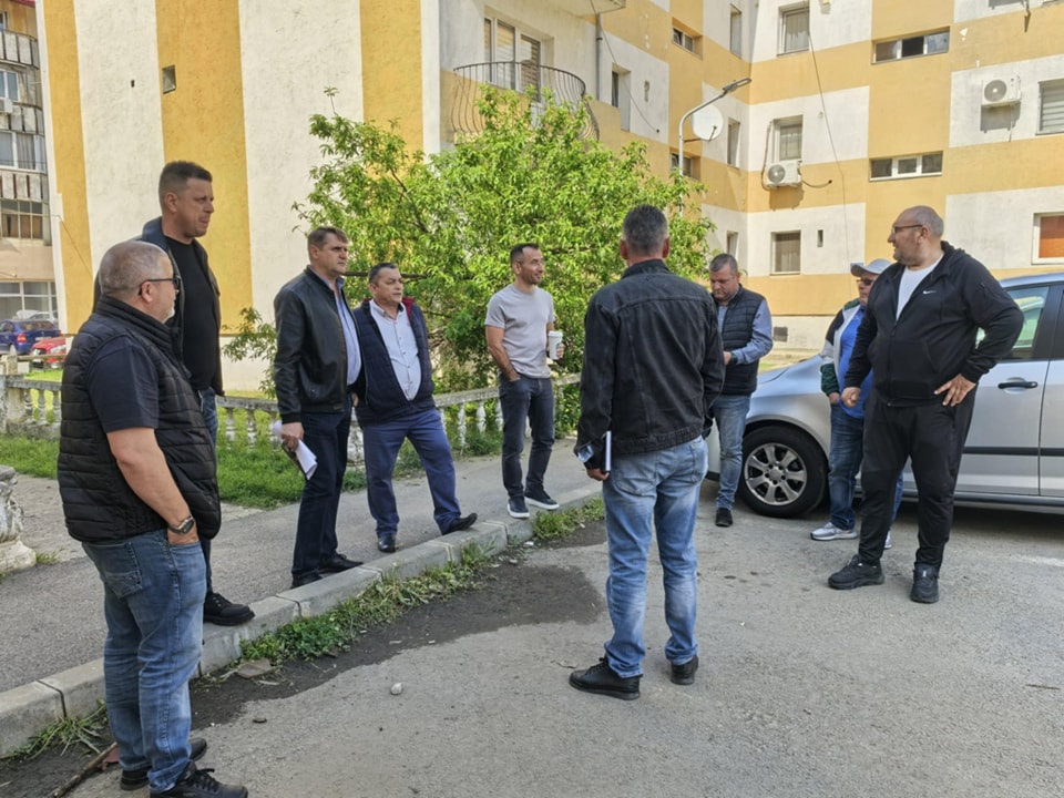 Moldova Nouă, în dialog cu cetățenii: Administrația ascultă, soluțiile prind contur!
