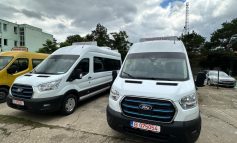 Transport modern pentru elevii din Moldova Nouă – Școala începe cu vești bune!