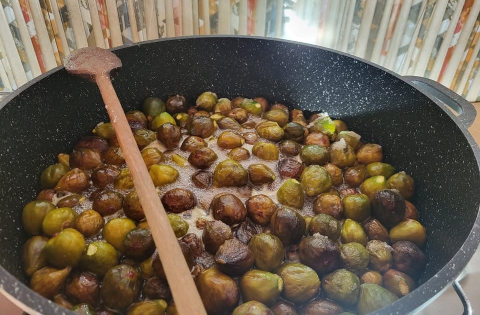 Dulceața de smochine adună oamenii la Svinita – tradiție, muzică și bunătăți locale