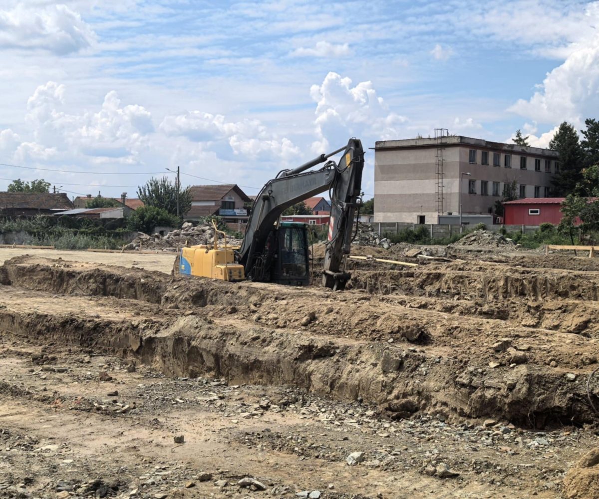 Un nou început pentru Moldova Nouă: s-a dat startul construcției unei creșe moderne!