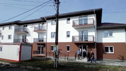 Piscina din curtea școlii! Investiție record la Moldova Nouă