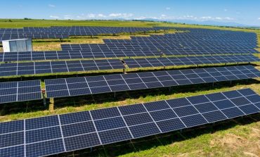 REȘIȚA SE FACE VERDE! Parc fotovoltaic uriaș de 8,5 MW – investiție de 28 MILIOANE de lei care va schimba orașul din temelii!