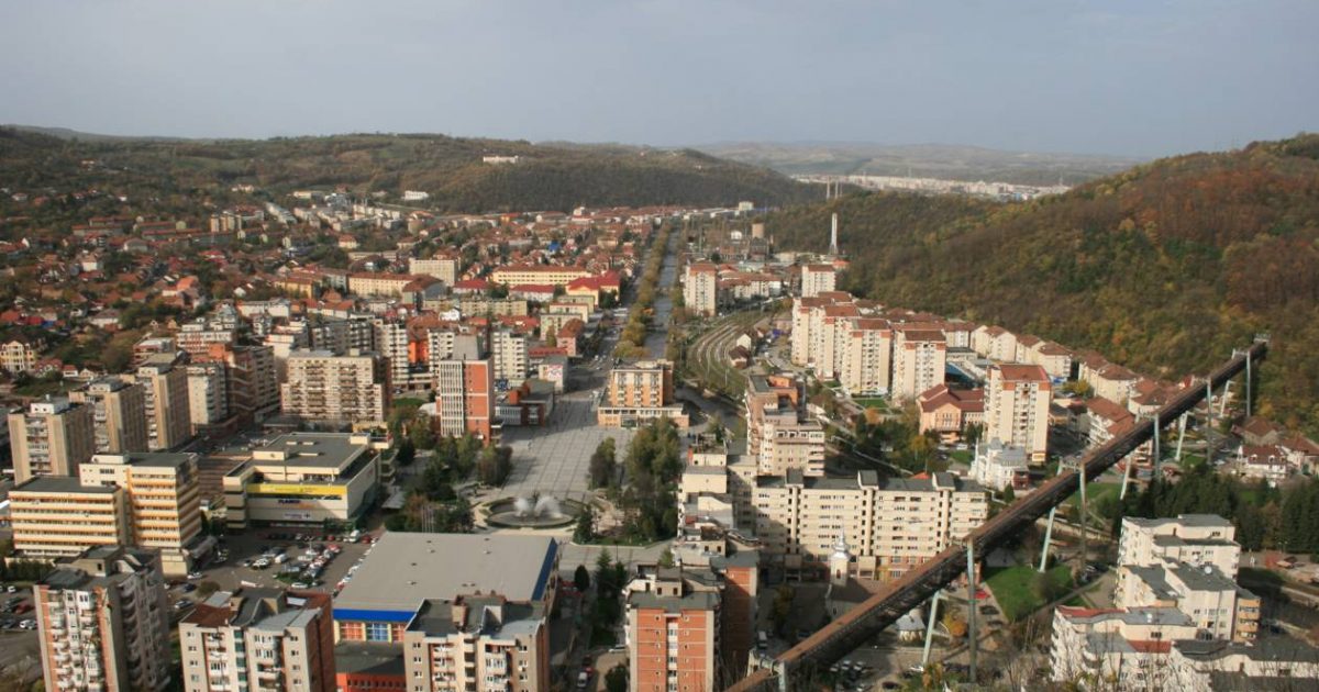 REȘIȚA-ȘANTIERUL DE SUCCES DE 150 MILIOANE DE EURO, FINALIZAT ÎNTR-UN AN DE FOC