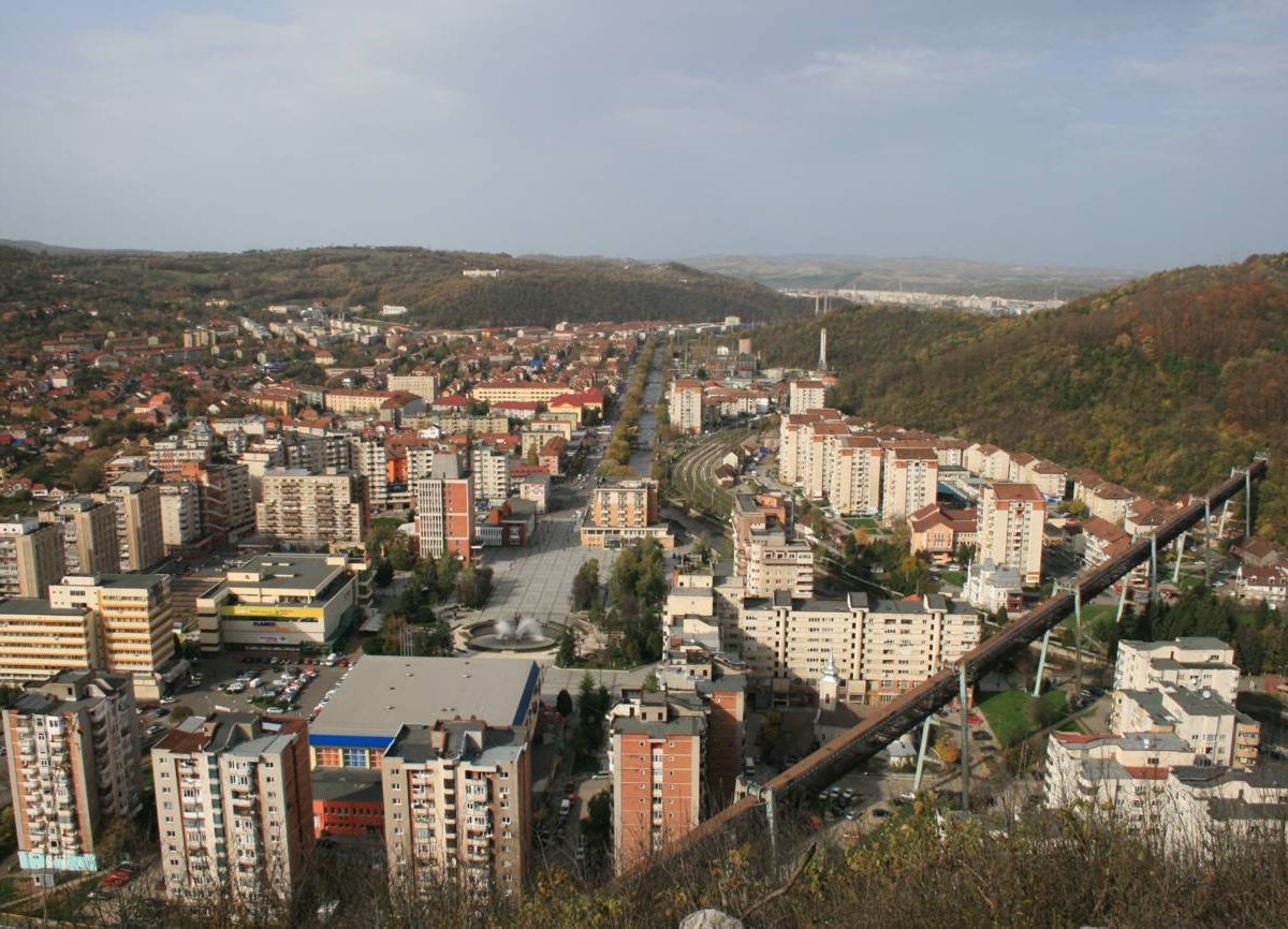 REȘIȚA, ȘANTIERUL DE SUCCES 150 DE MILIOANE DE EURO FINALIZATE ÎNTR-UN AN DE FOC