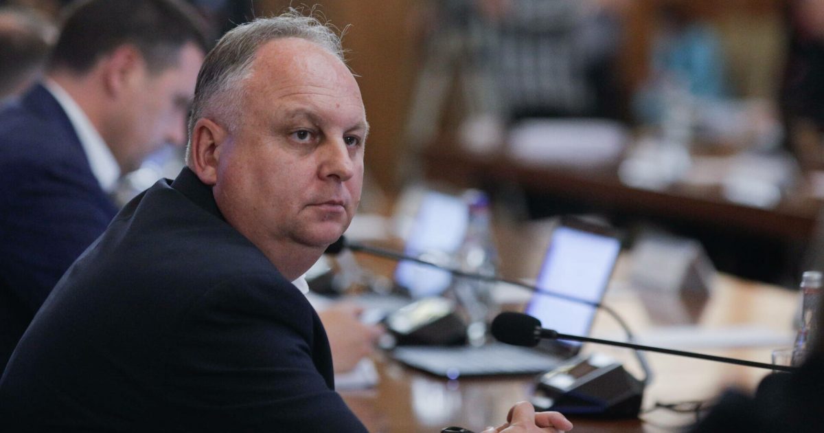 ȘOC LA VÂRFUL STATULUI. UN FOST SECRETAR DE STAT, TRIMIS ÎN FAȚA JUDECĂTORILOR