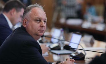 ȘOC LA VÂRFUL STATULUI. UN FOST SECRETAR DE STAT, TRIMIS ÎN FAȚA JUDECĂTORILOR