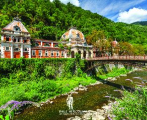Băile Herculane se prăbușesc, statul încă judecă