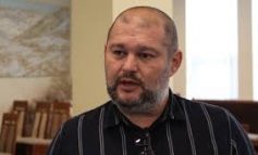 SCUTIRE ȘOCANTĂ în Reșița: 2 ANI GRATIS la PARCARE în Micro 3 și 4! Viceprimarul: „Când e șantier, parchezi unde vrei – ca în sufragerie când-ți spargi bucătăria!”