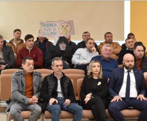  PRIMAR DEMISIONAR LA HUEDIN, BOICOT LA IMPOZITE – PRIMARII DIN CARAȘ-SEVERIN, CE MAI AȘTEPTAȚI?