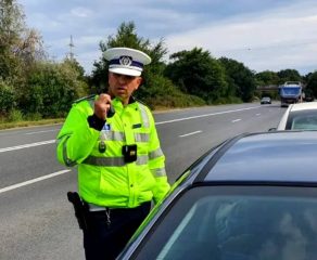 ȘOC PE DN6: Sârb prins cu mită de 200 de euro în fața polițistului integru! "Hai să facem altfel", a zis străinul – dar agentul a zis NU!