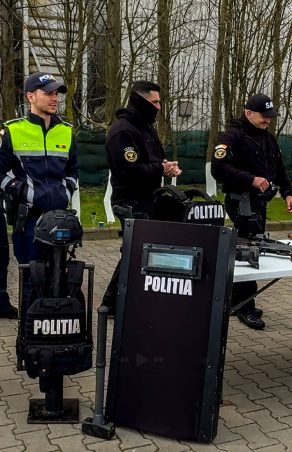 MOLDOVA NOUĂ A EXPLODAT! POLIȚIȘTII AU "INVADAT" DUNĂREA ȘI NIMENI NU S-A PLÂNS!