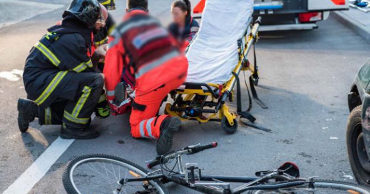 SCANDAL PE PISTA DE BICICLETA din Reșița! Bătrân de 69 de ani o pălmuiește pe minora care l-a răsturnat cu bicicleta — ea a depus acum plângere