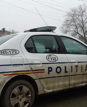 GROAZĂ PE DN 57! BĂRBAT ASCUNS PE BANCHETA DIN SPATE, CA ÎN FILMELE DE GROAZĂ!