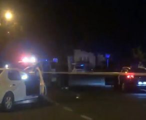 SCANDAL LA REȘIȚA! Șofer de Uber, bătut de propriul CLIENT după ce a venit să îl ia la cursă!