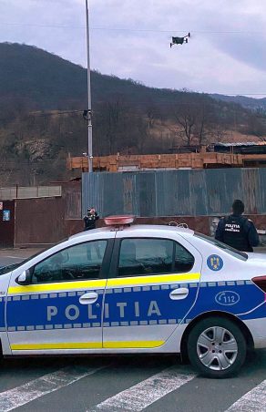  RAZIE-MONSTRU ÎN CARAȘ-SEVERIN: CĂUTAU MIGRANȚI, DAR AU DAT PESTE O „COMOARĂ” ILEGALĂ!