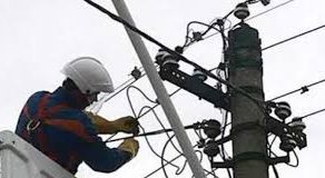 APOCALIPSA ENERGETICĂ ÎN CARAȘ-SEVERIN! Județul rămâne în BEZNĂ totală timp de 5 zile! Prefectura, Jandarmii, ANAF-ul și chiar saloanele de înfrumusețare, lăsate pe STINGERE!