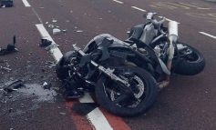 Tragedie la miezul nopții în Oravița! Un tânăr motociclist a sfârșit strivit sub roțile unui șofer de duminică!