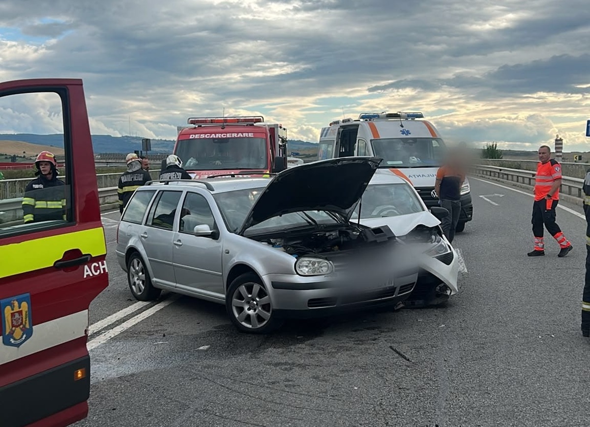 APOCALIPSA PE ȘOSELELE DIN CARAȘ! Patru dezastre în doar 24 de ore: Carambol de coșmar cu șase mașini, oameni striviți în fiare și un blestem care nu se mai termină pe DN 6!