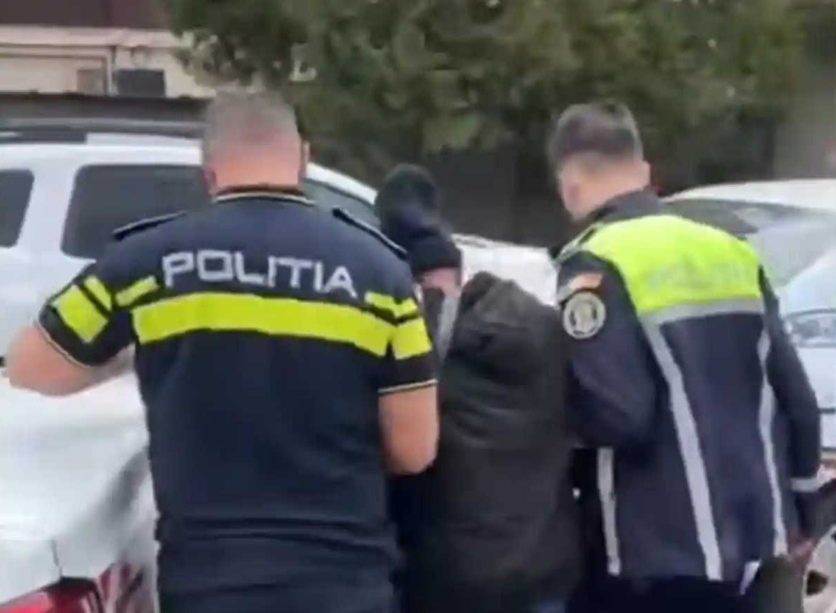 Iubire cu năbădăi și pagubă uriașă în Mehadia!
