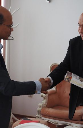 BOMBA ANULUI LA REȘIȚA! CE AU DISCUTAT, DE FAPT, LIDERII JUDEȚULUI  CU AMBASADORUL INDIEI?
